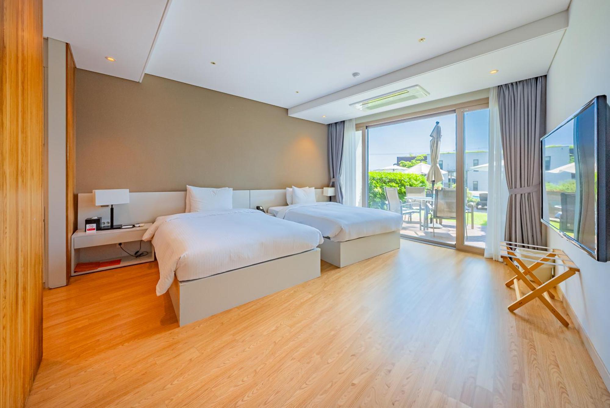 The Grand Sumorum Seogwipo Exterior photo